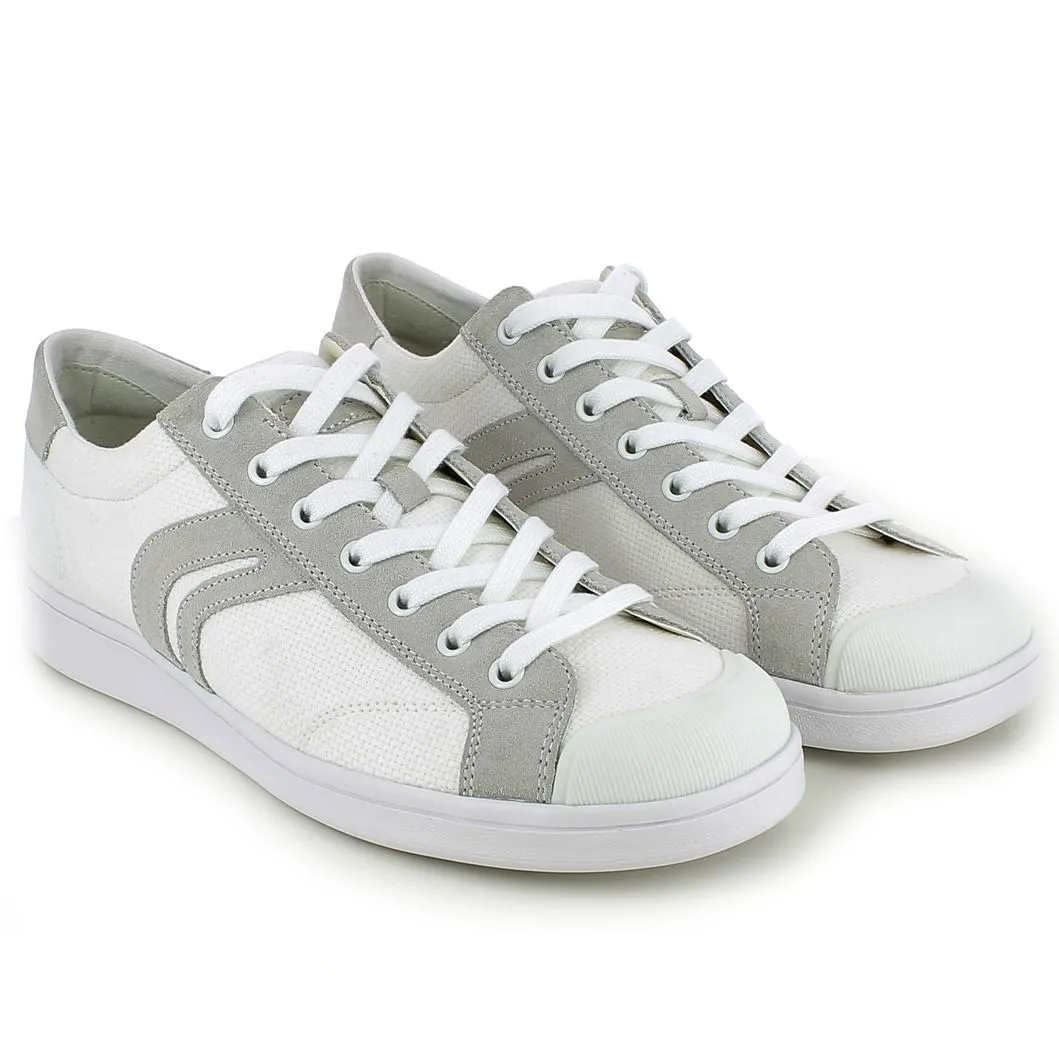Geox  Sneaker Warrens in camoscio off white 
