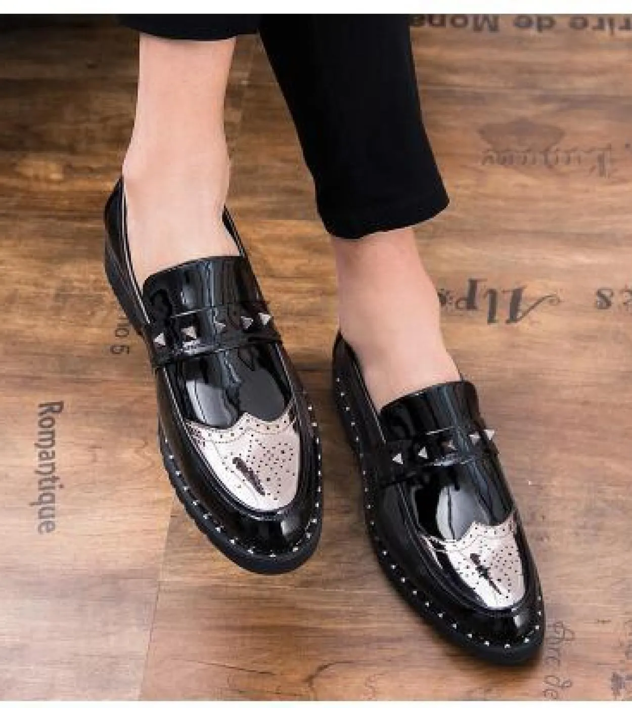 Scarpe da festa in pelle verniciata da uomo Super Fashion Abito da lavoro da sposa Gentleman Discoteche Brogue Rivet Slip On Sho