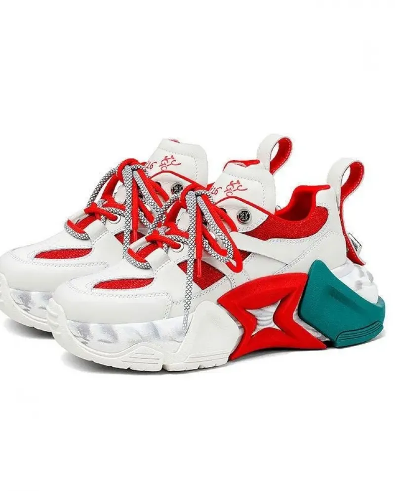 Scarpe sportive da donna casual abbinate a nuovi colori alla moda